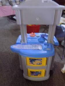 lot 5258 image: Kids Kitchen #2