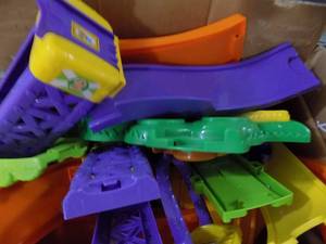 lot 5274 image: Toy Race Track