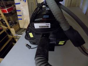 lot 5529 image: Eureka Canister Vacuum