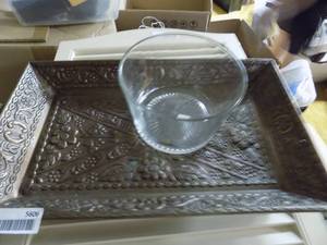 lot 5606 image: Tray & Glass Bowl