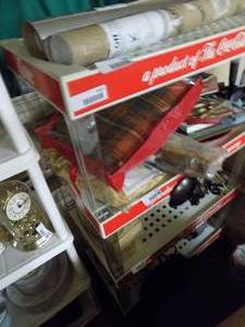 lot 5607 image: Vintage Shelf