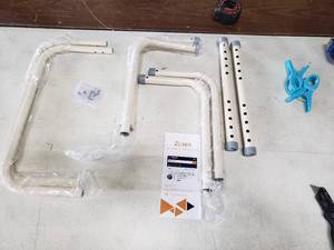 lot 4611 image: Zelen Handicap Rails Grab Bar Support