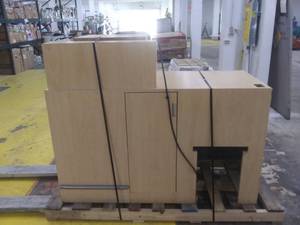 lot 4932 image: Retail Counter With Seat