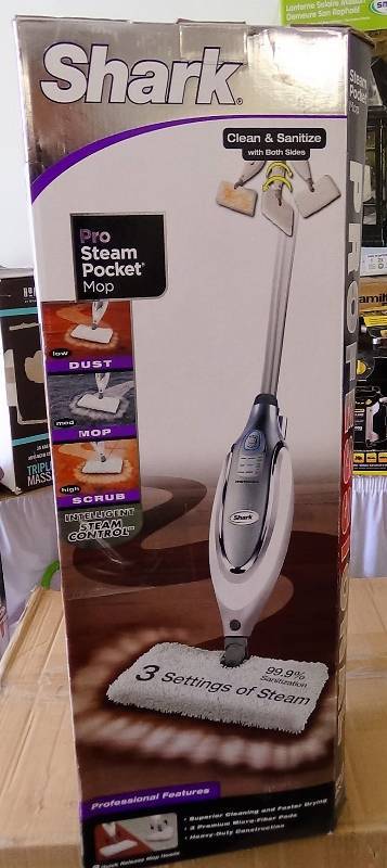 lot 3059 image: Shark Professional Steam Pocket Mop