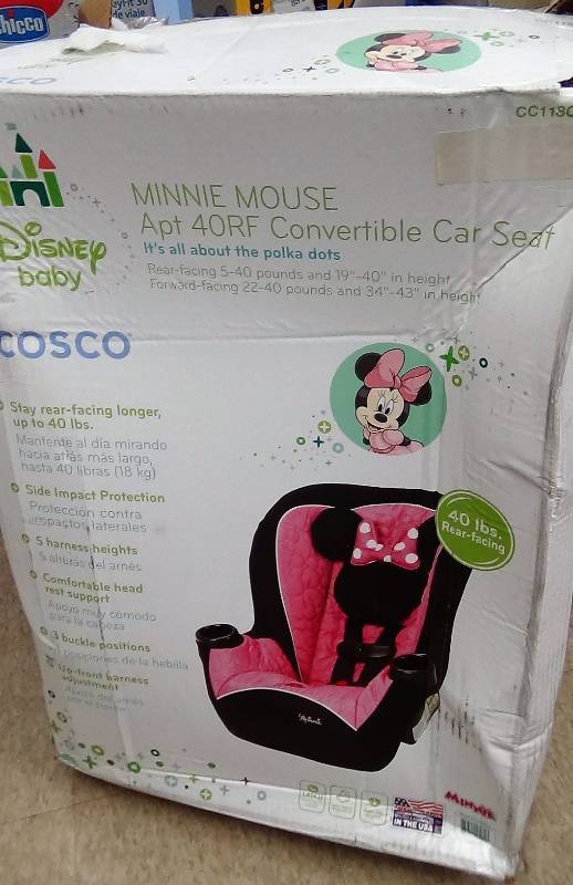lot 3084 image: Disney APT Convertible Car Seat, Mouseketeer Minnie