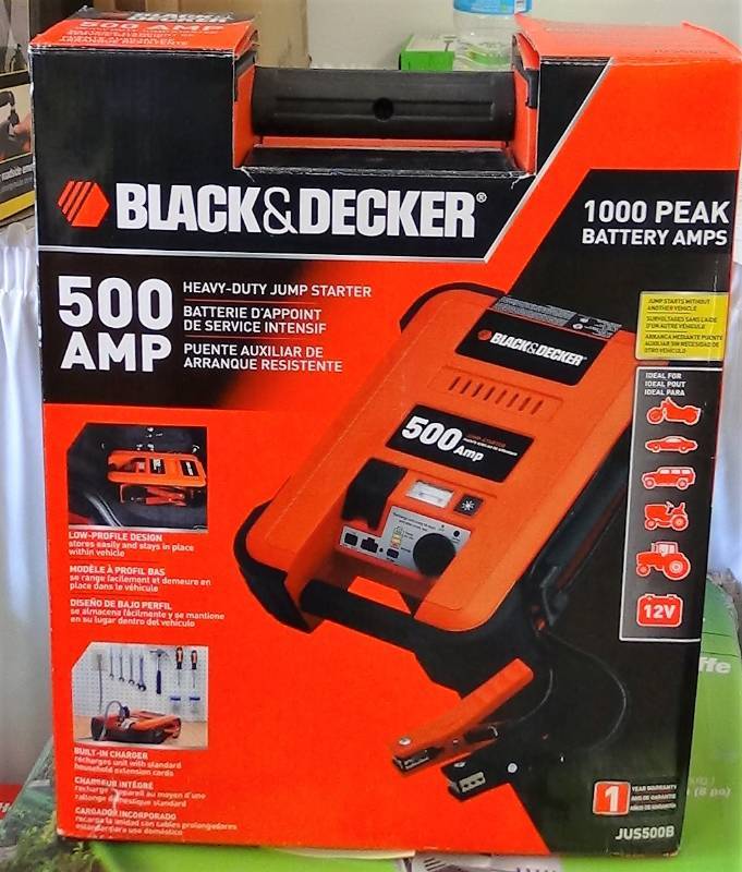 lot 3088 image: Black & Decker 1000 Peak Amp Jump Starter
