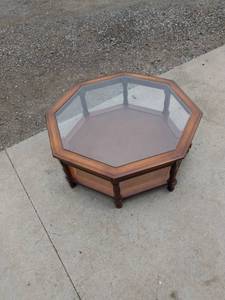 lot 430 image: octagon table with beveled glass top wicker bottom 38 in across 15 in tall