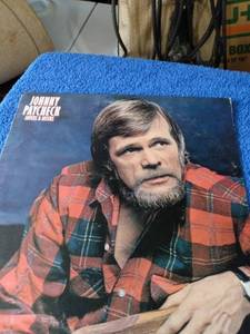 lot 496 image: Johnny Paycheck lovers and losers FE 37933 no scratches