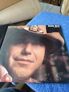 lot 502 image: Bobby bare biggest hits FC 38311 no scratches