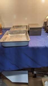 lot 1450 image: two cake pans and recipe box