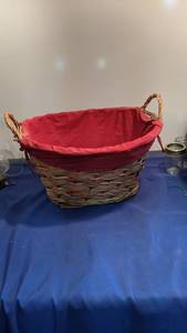 lot 1473 image: basket