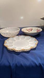 lot 1507 image: two bowls and egg dish