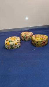 lot 1521 image: Three little boxes