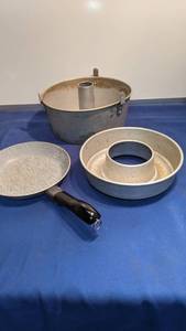 lot 1560 image: angel food pan jello mold and skillet
