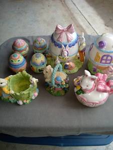lot 2089 image: bunny villages bunny teapot and figurines