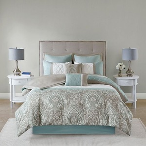 lot 55949 image: 510 Design Shawnee Queen 8 Piece Comforter Set Bedding