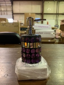 lot 66451 image: Khari Lotion Dispenser
