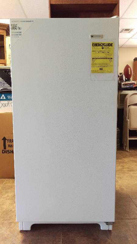 lot 19 image: Westinghouse Mid-Size Freezer in Good Working Condition