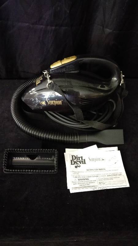 lot 102 image: Dirt Devil Scorpion Handheld Vacuum