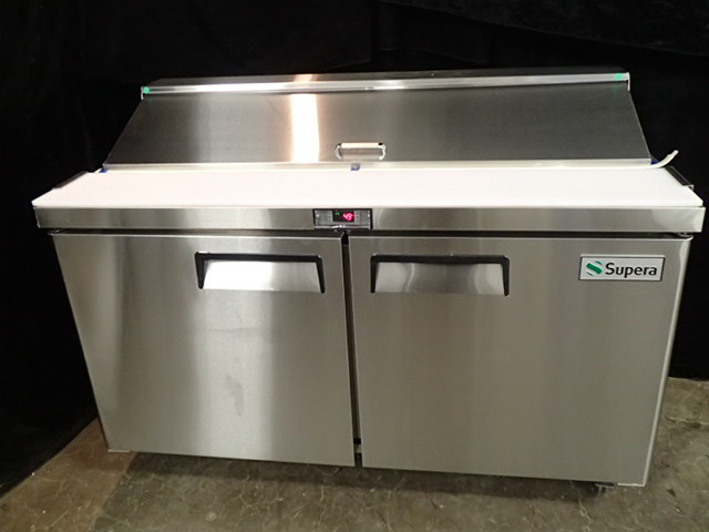 lot 3485 image: Supera 60 SandwichSalad Prep Table (SSPT2R6-1)
