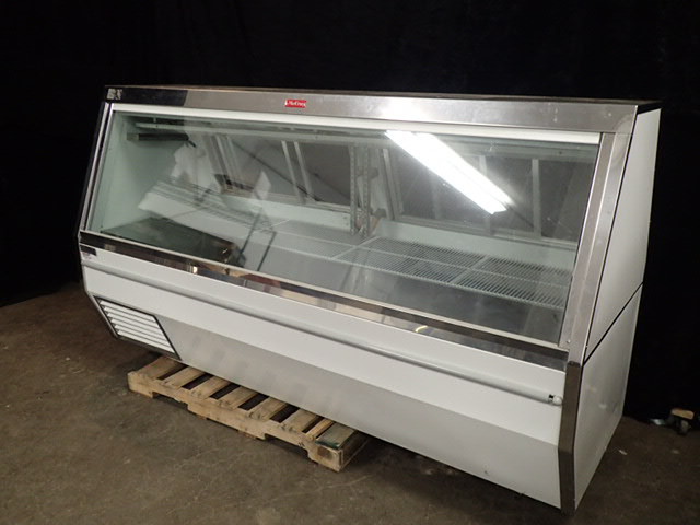lot 3494 image: McCray 8ft Refrigerated Deli Case