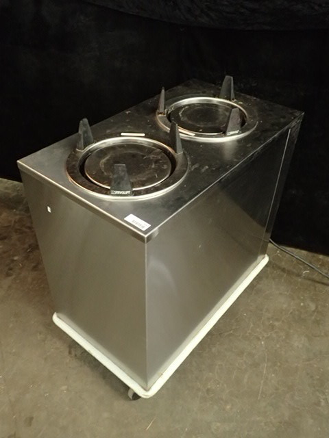 lot 3521 image: Servolift Plate LiftWarmer