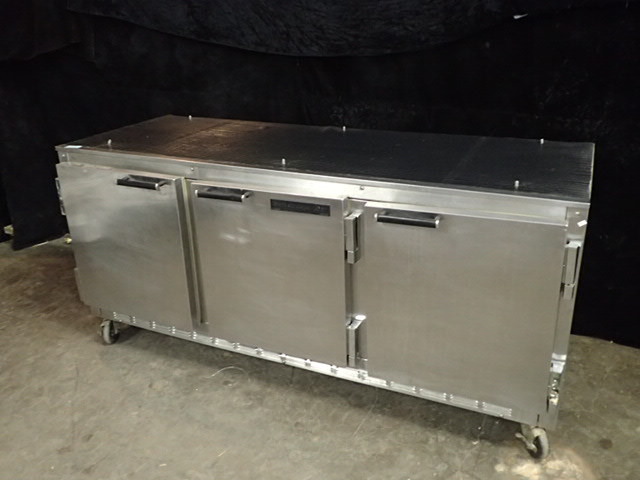 lot 3526 image: Beverage Air 72in UndercounterWork Top Cooler