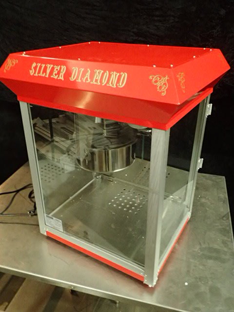 lot 3530 image: Uniworld Countertop Popcorn Popper