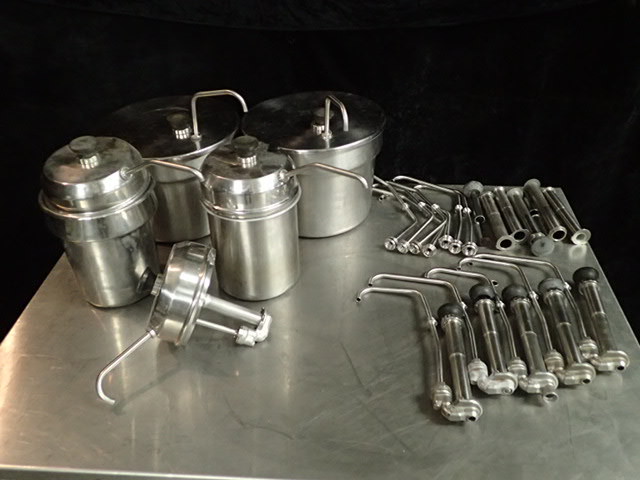 lot 3557 image: Lot of Stainless Sauce Pumps