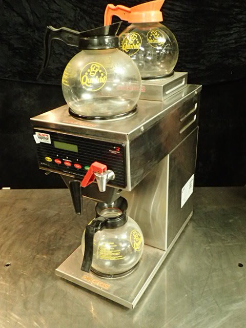 lot 3611 image: Curtis Hard Line Coffee Brewer with Hot Water