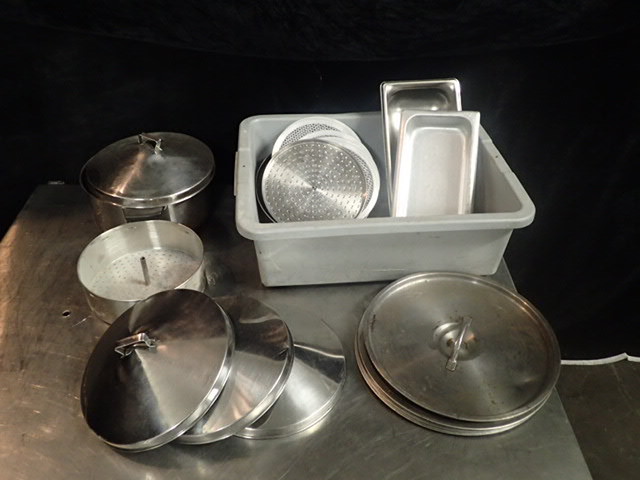 lot 3641 image: Lot of Stainless Pot and Lids