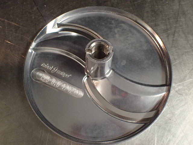 lot 3668 image: Robot Coupe Blade Attachment