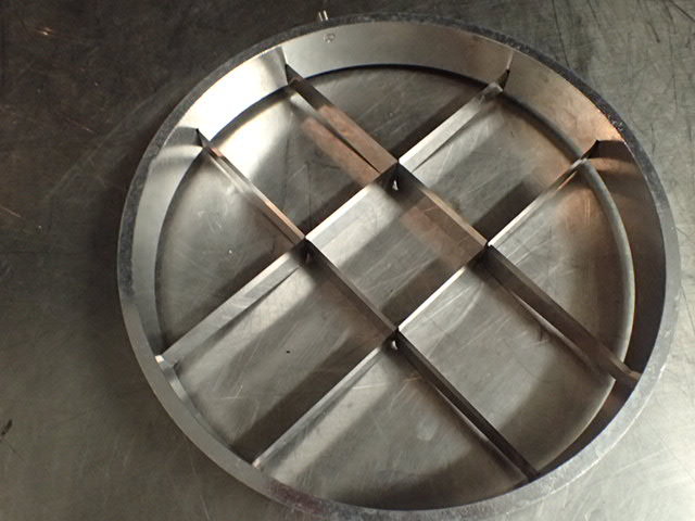 lot 3672 image: Robot Coupe Blade Attachment