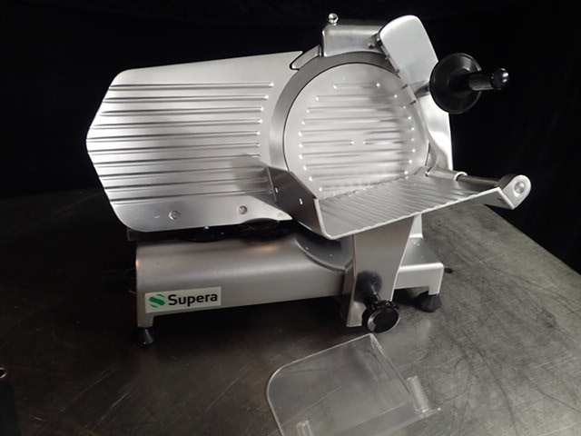 lot 3697 image: Supera 10 Light-Duty Meat Slicer (MS-10)