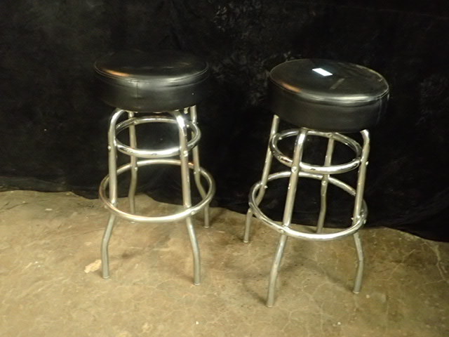lot 3727 image: (2) Padded Swivel Bar Stools