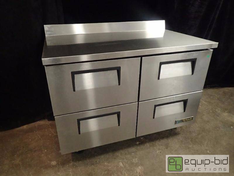 lot 3033 image: True TWT-48D-4-HC 48 Deep Work Top Refrigerator with Four Drawers - 12 Cu. Ft.