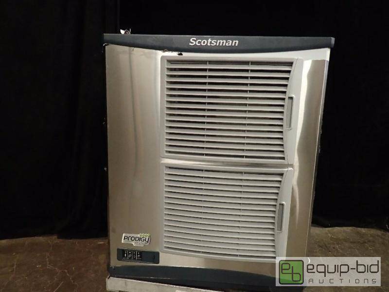 lot 3040 image: Scotsman 1180 lb Nugget Ice Machine - Prodigy Series(N1322A-32)