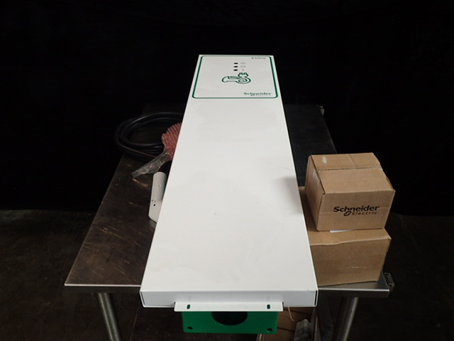 lot 3779 image: EVlink 30 Amp Level-2 Outdoor Pedestal Electric Vehicle Charging Station
