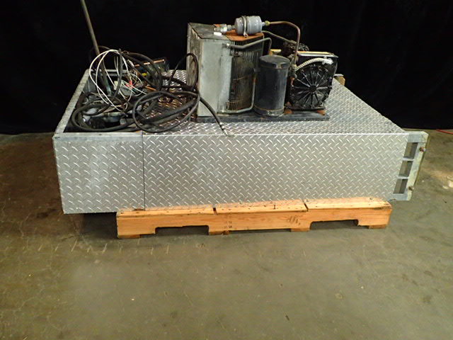 lot 3797 image: Refrigeration Conversion Unit for Box Truck