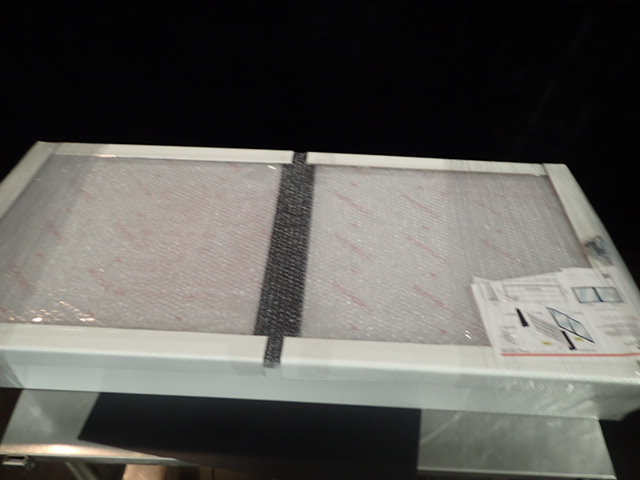 lot 3807 image: Magalens 2-Panel Menu Board Kit