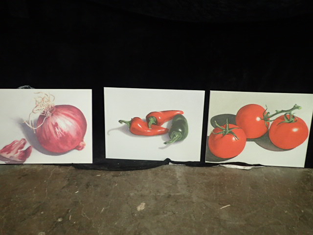 lot 3811 image: (3) Hanging Wall-Art Photos