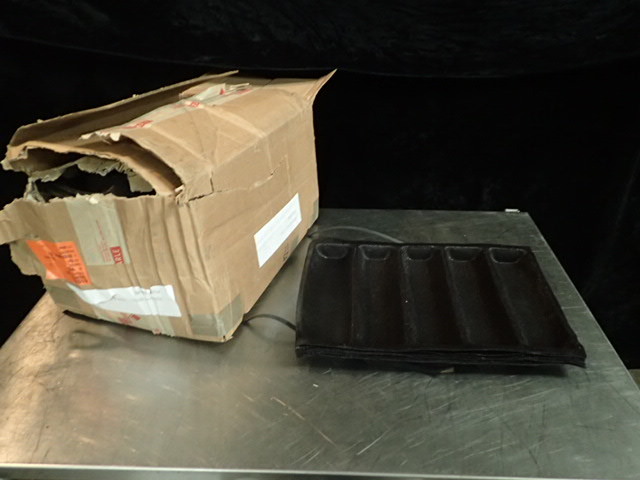 lot 3828 image: Silform Bread Pan Liners