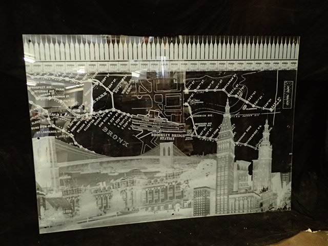 lot 3914 image: Large Clear Wall Art Map of New York
