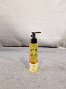 lot 17129 image: ALES Lierac Cleansing Oil, 5 oz
