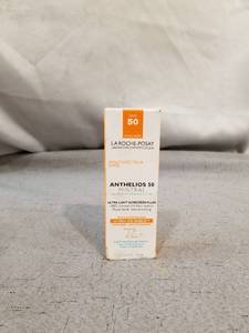 lot 17149 image: La Roche-Posay Anthelios Mineral Ultra Light Sunscreen SPF 50 1.7 floz EXP 1020