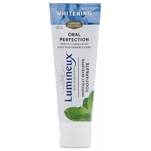 lot 17249 image: Lumineux Oral Essentials Medically Developed Toothpaste Whitening 3 75 oz 99 2 g