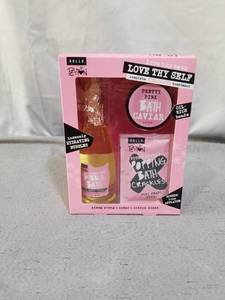 lot 87610 image: HALLU BY PEYTON LOVE THY BATH LOVE THY SELF COMPLETE PINK CARPET TREATMENT