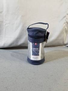 lot 87672 image: IZOD ADVANTAGE 5PC MESH BATH SPONGE SET
