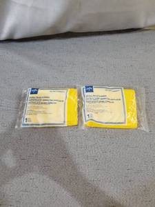 lot 87681 image: LOT OF MEDLINE DOUBLE TREAD SLIPPERS SIZE XL