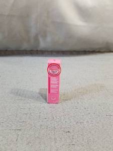 lot 87687 image: Lierac Hydra Chrono Levres Transparent Silky Lip Balm Nourishing & Repairing